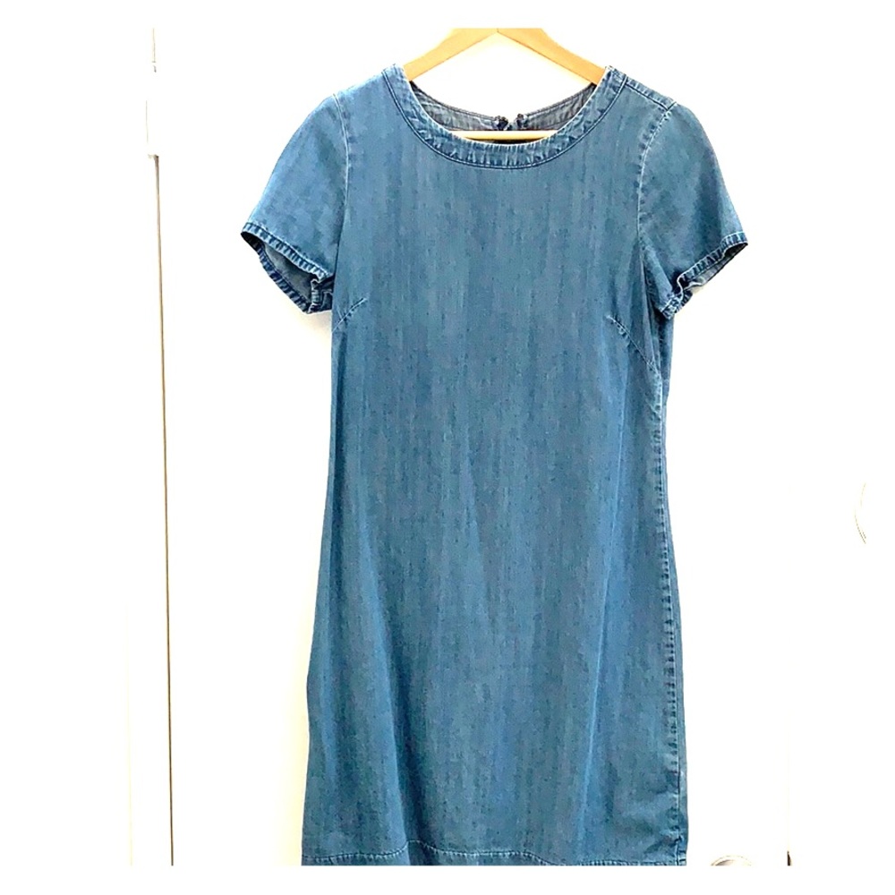 Banana republic chambray dress